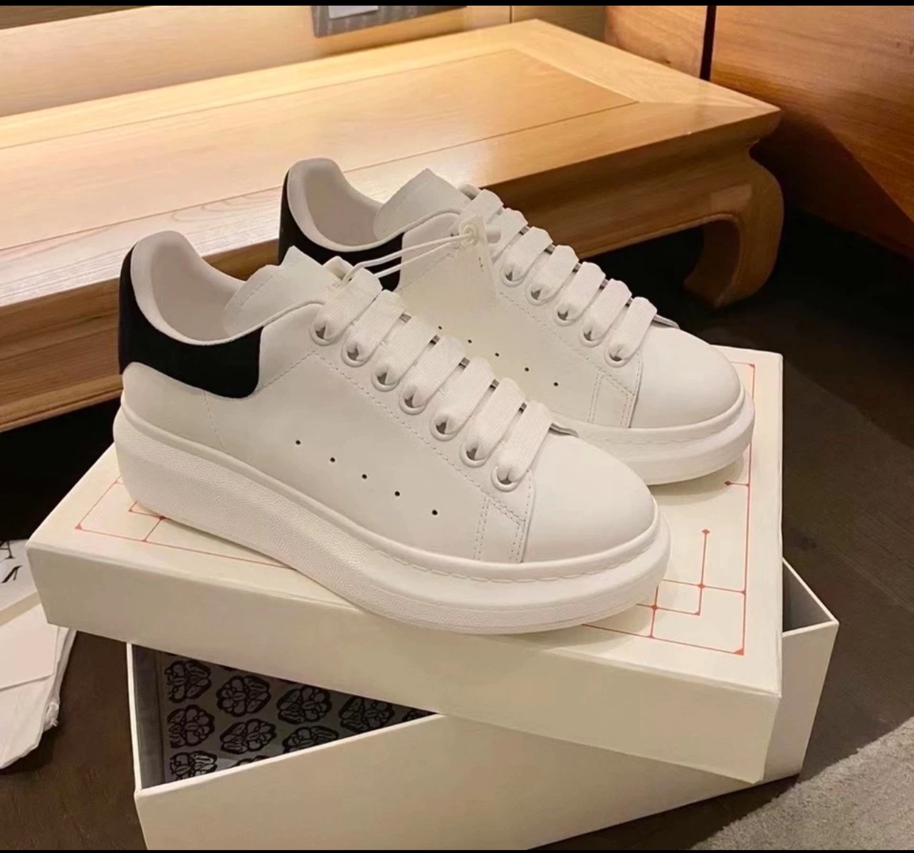 Adidasi barbati casual VIP ZR 222