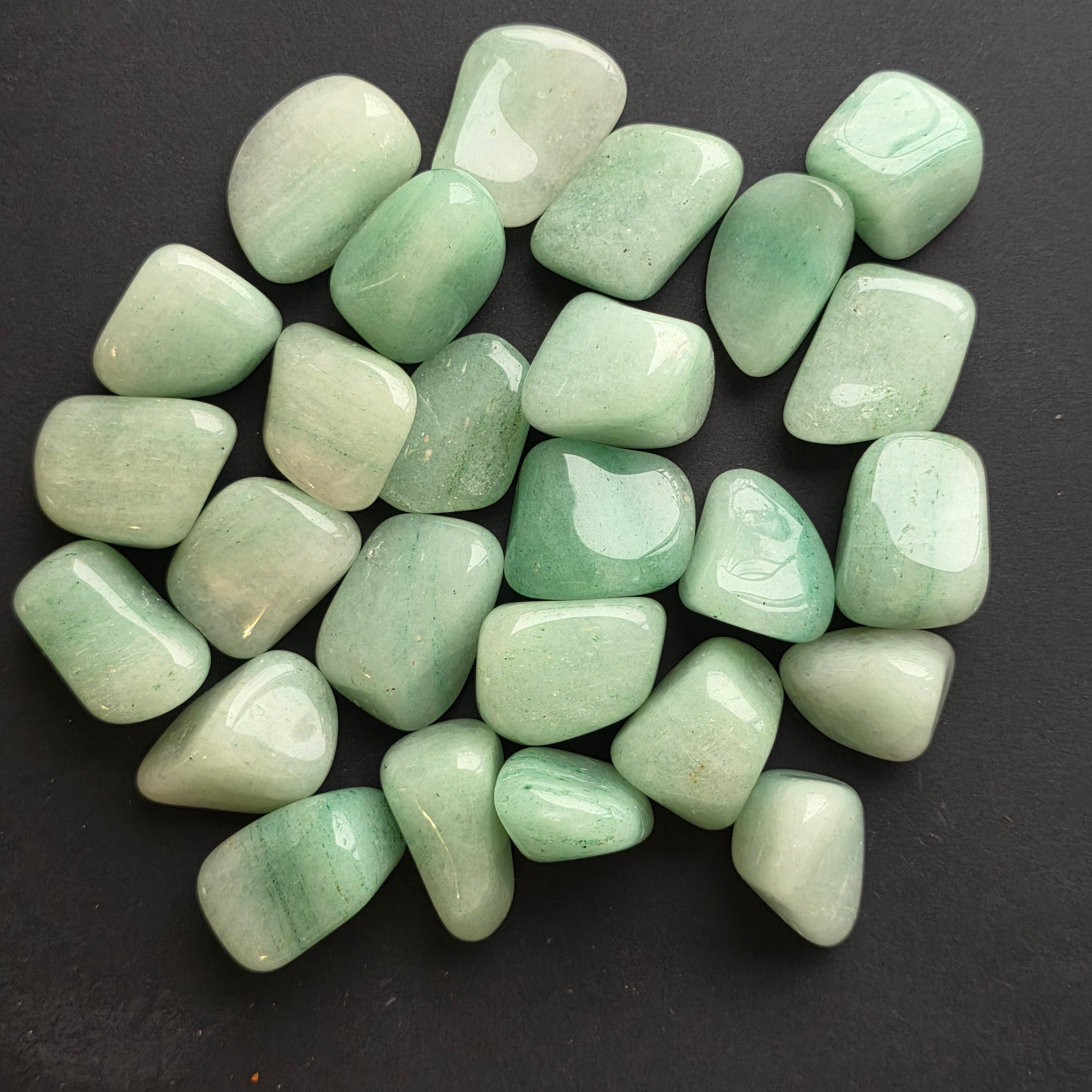 Aventurin verde piatra rulata mini m2