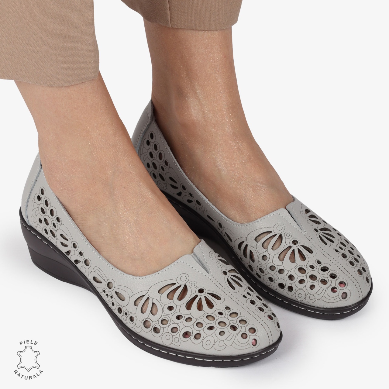 BALERINI dama din Piele naturala PERFORATA SLIP-ON CU TOC MIC CRL1362 GRI