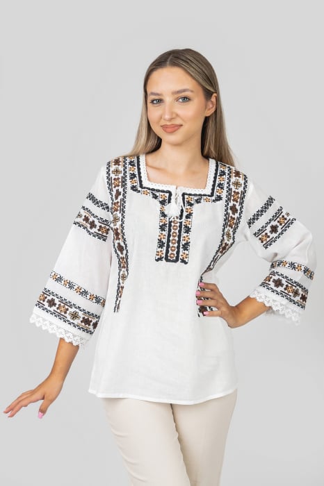 Bluza alba cu motiv floral maro Gisela
