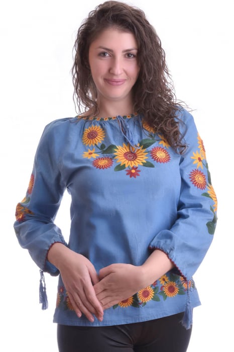 Bluza albastra cu motiv floral galben Catrinel 06