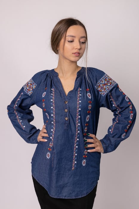 Bluza albastra cu motiv floral multicolor Camelia
