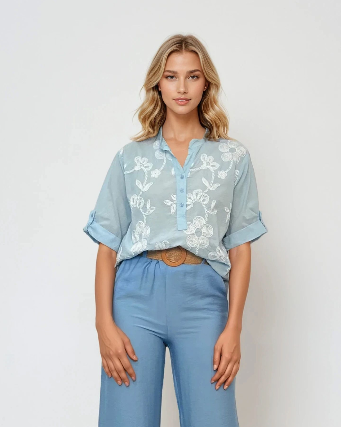Bluză guler tunică cu broderie flori bleu - Unica S-L