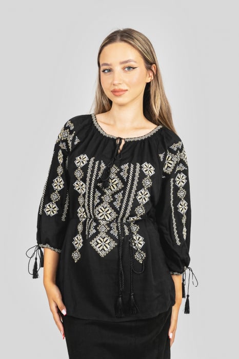 Bluza neagra cu motiv geometric auriu Gloria 02 - maneca scurta