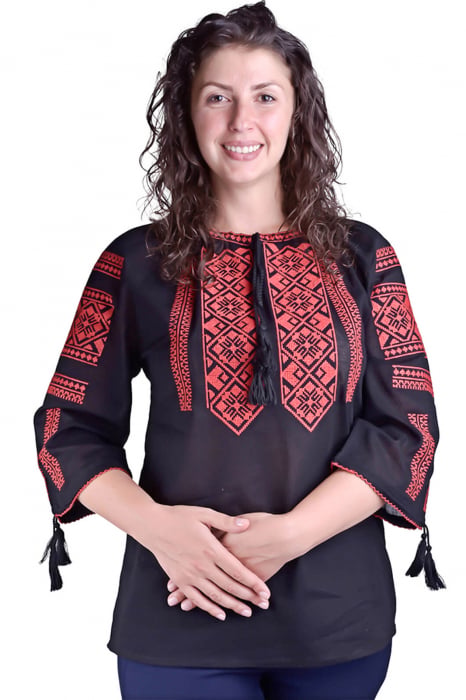 Bluza neagra cu motiv rosu Marta