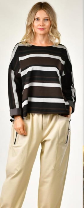 Bluza oversize cu dungi late in nuante de negru, maro si gri, din vascoza