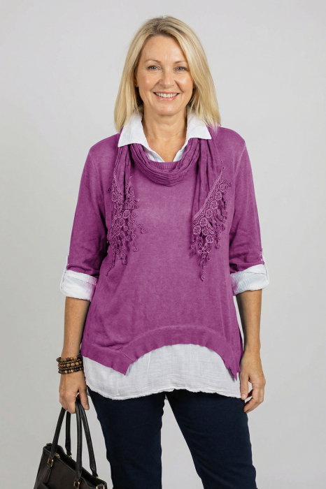 Bluza si camasa trei in unu, cu tricot fin, camasa din bumbac si esarfa cu franjuri dantelati, mov