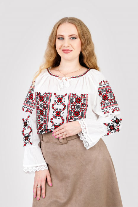 Bluza tip ie alba cu motiv floral rosu Liana 06