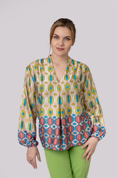 Bluza vaporoasa cu imprimeu verde olive
