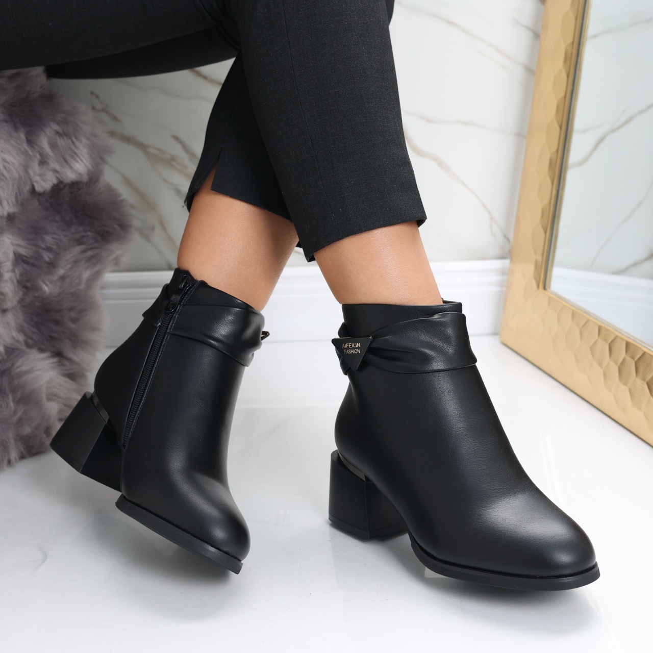 Botine Dama Imblanite Negre din Piele Ecologica Avinca - poza 3