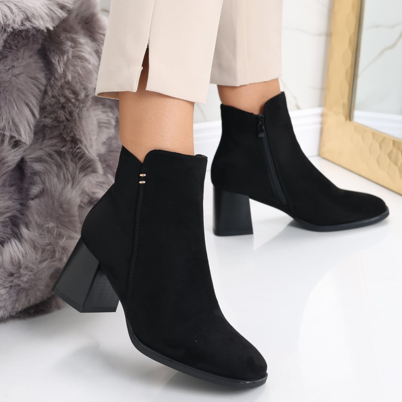 Botine Dama Imblanite Negre din Piele Ecologica Intoarsa Ailoca - poza 1