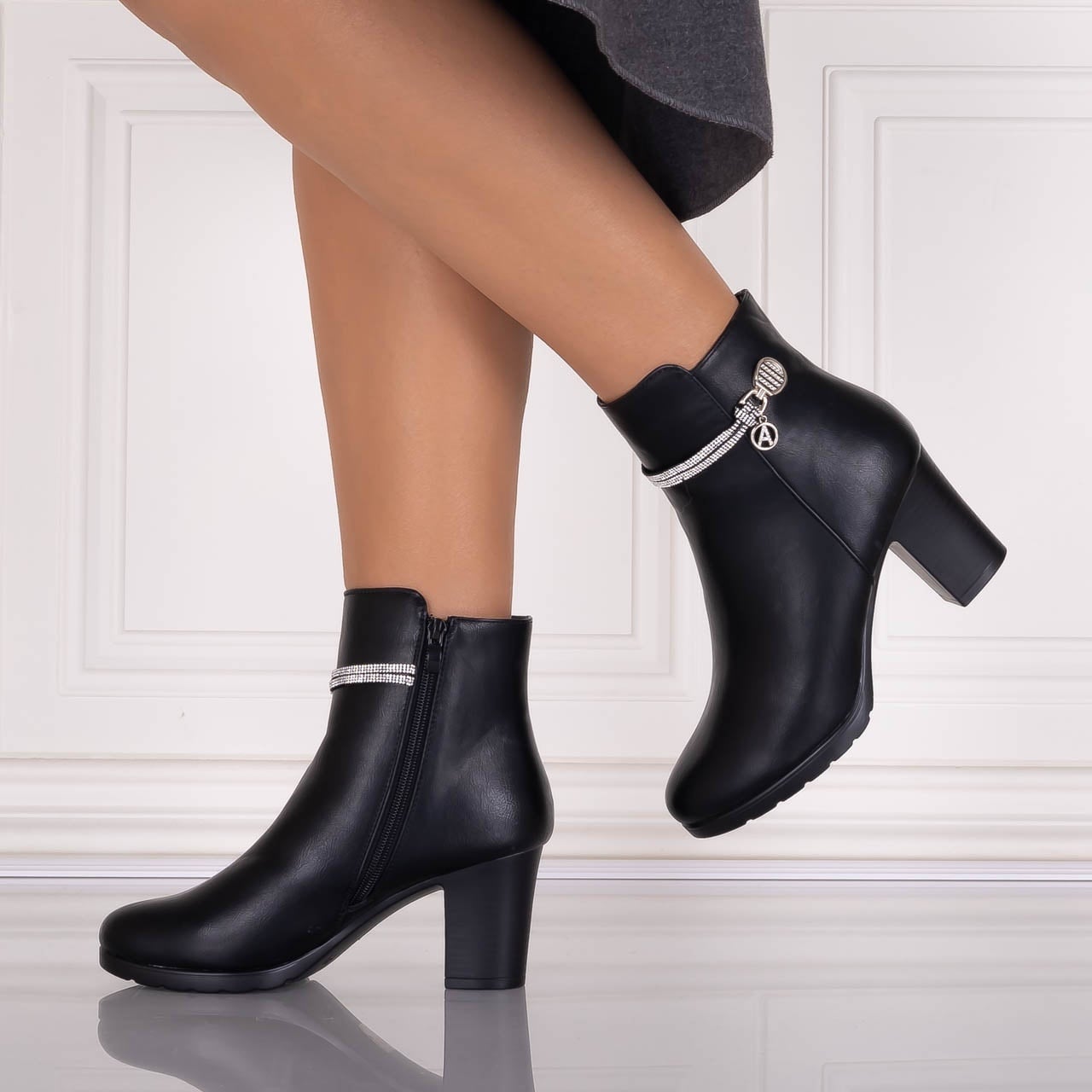 Botine Dama Imblanite Negre din Piele Ecologica Serela - poza 2