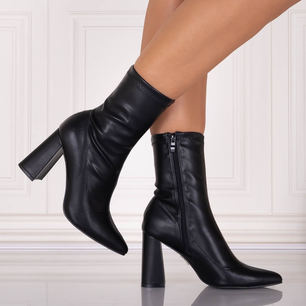 Botine dama Negre din Piele ecologica Rumia - poza 4