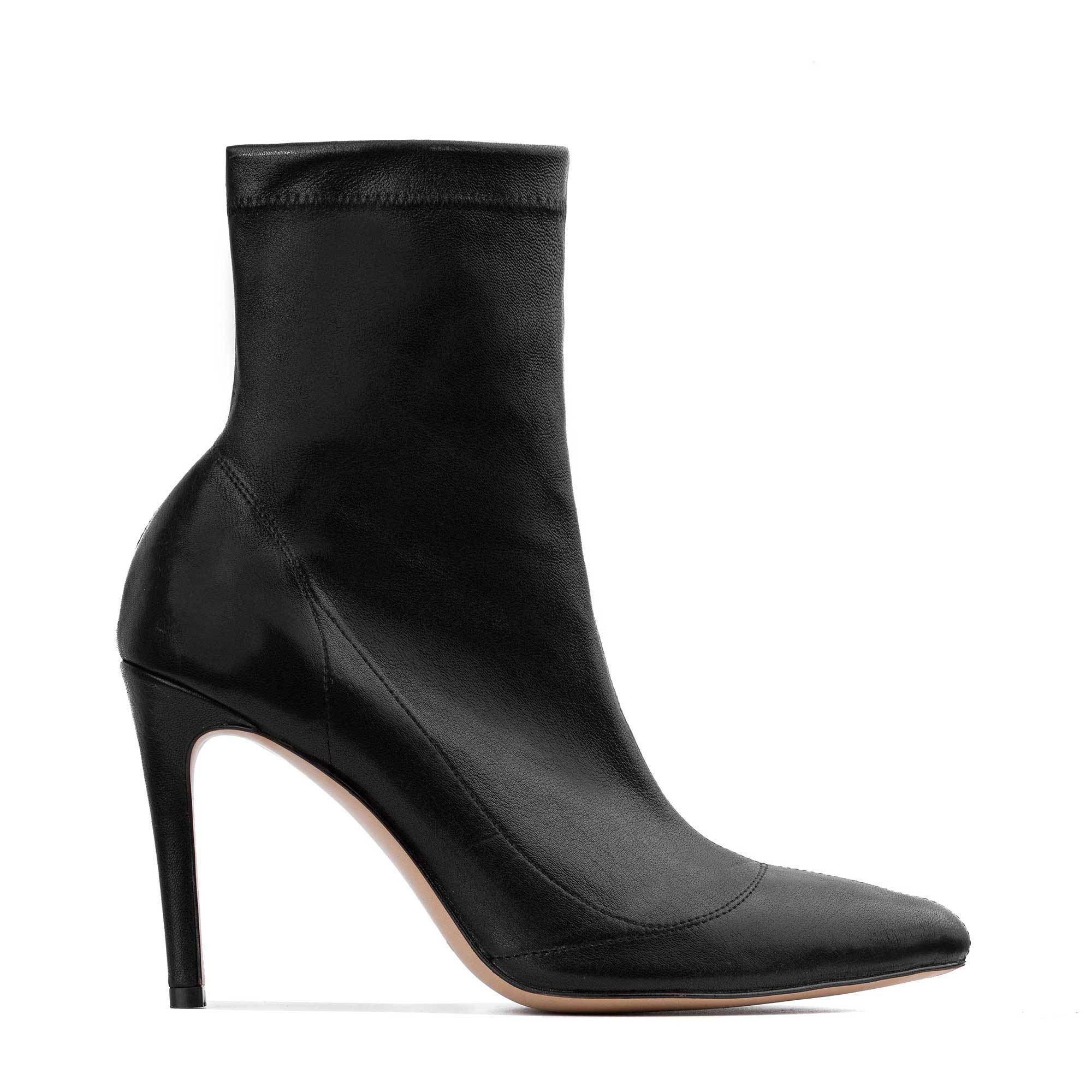 Botine Mia din Piele Elastica, Negre - 35 / 11 cm