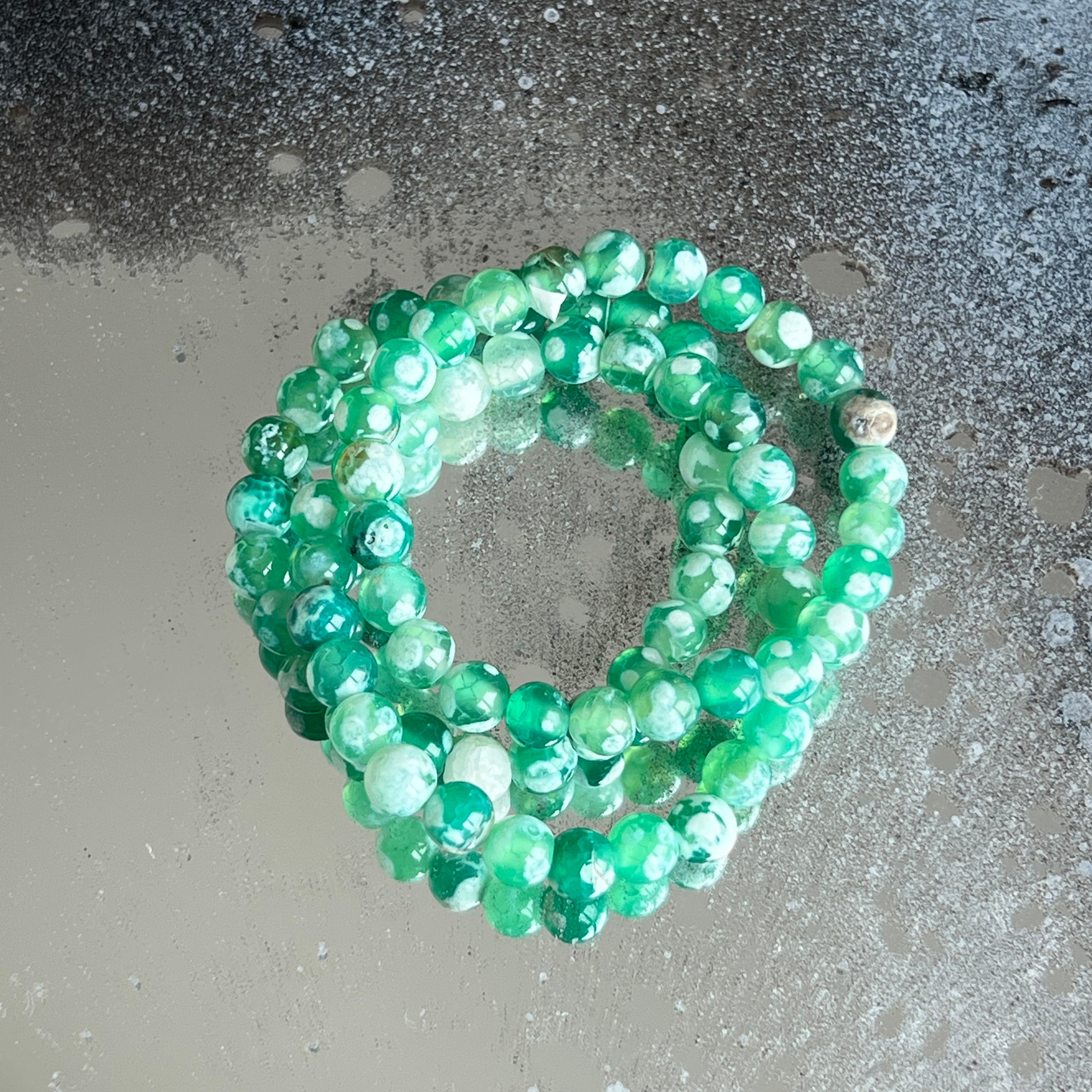Bratara copii agat verde -alb 6 mm