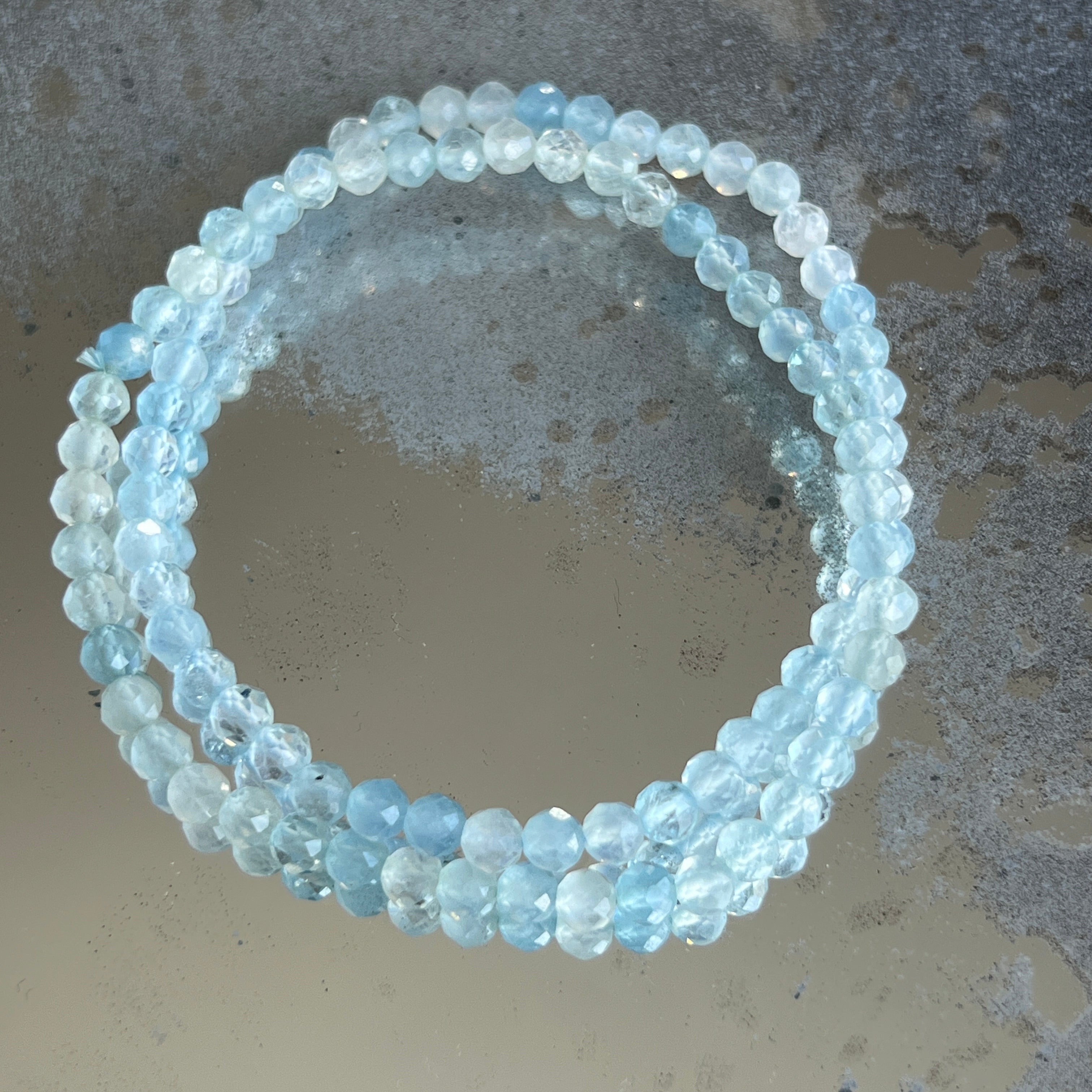 Bratara fatetata 4 mm cristal acvamarin AAA