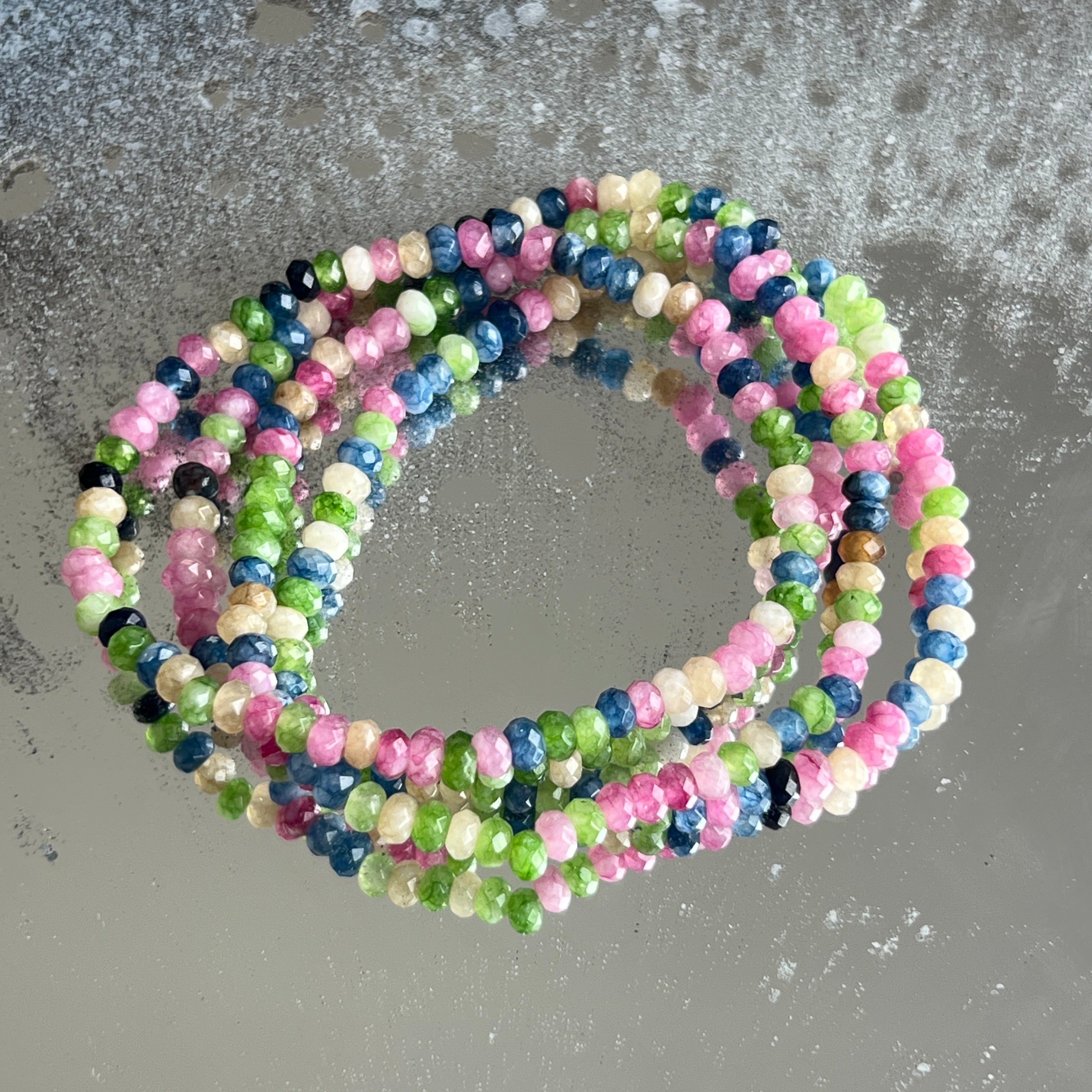 Bratara fatetata agat mix 4x3 mm