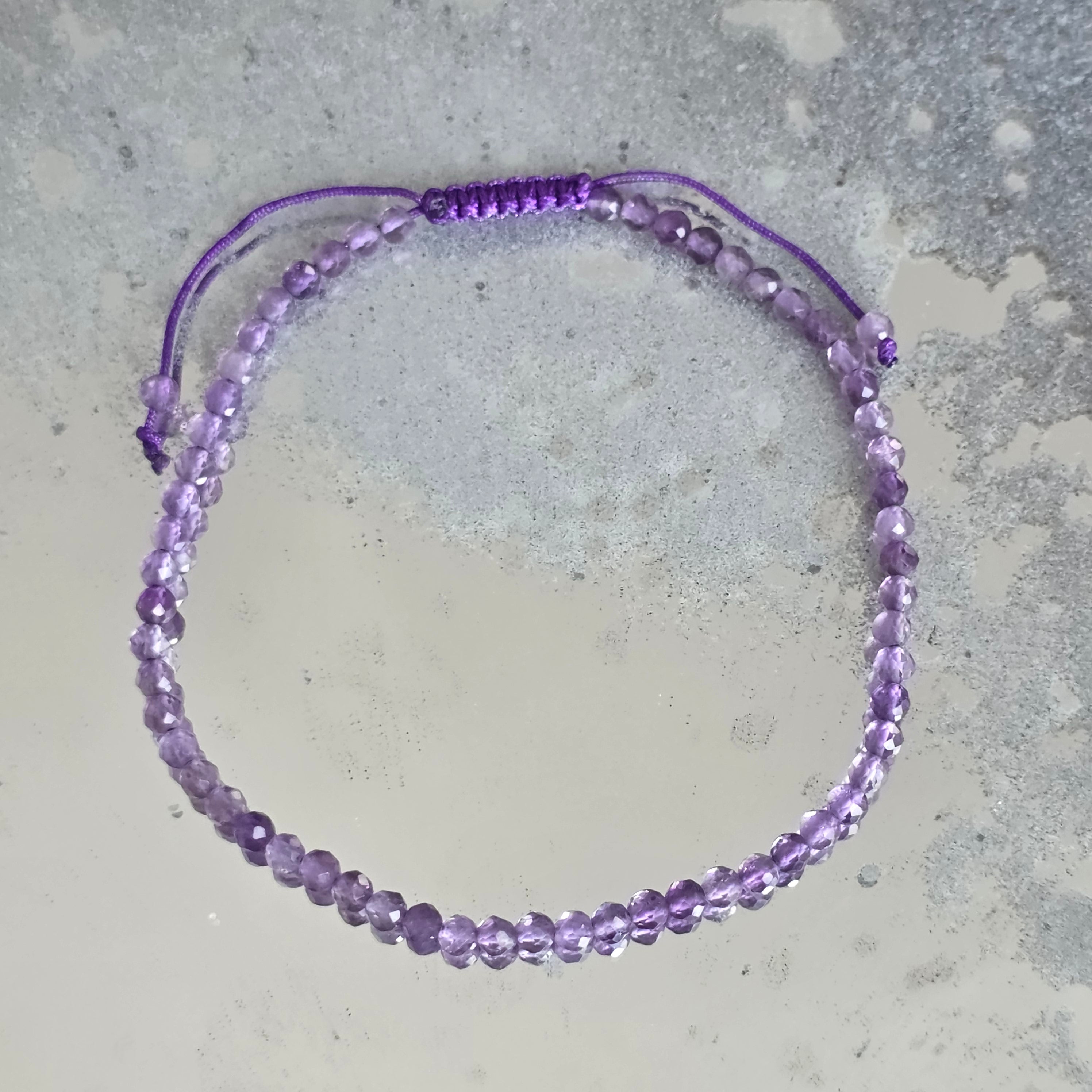 Bratara fatetata ametist 3 mm snur reglabil
