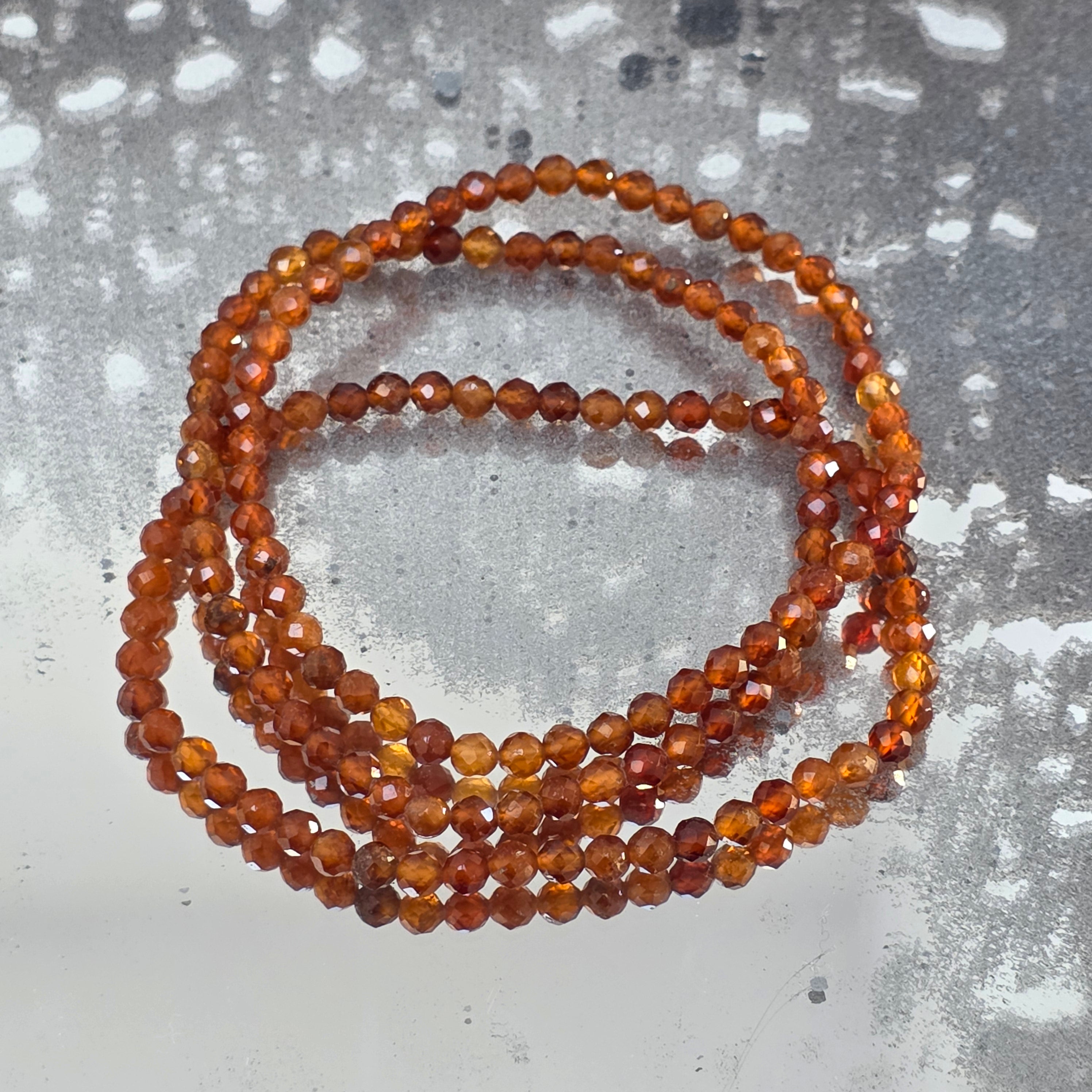 Bratara granat portocaliu fatetat 4 mm