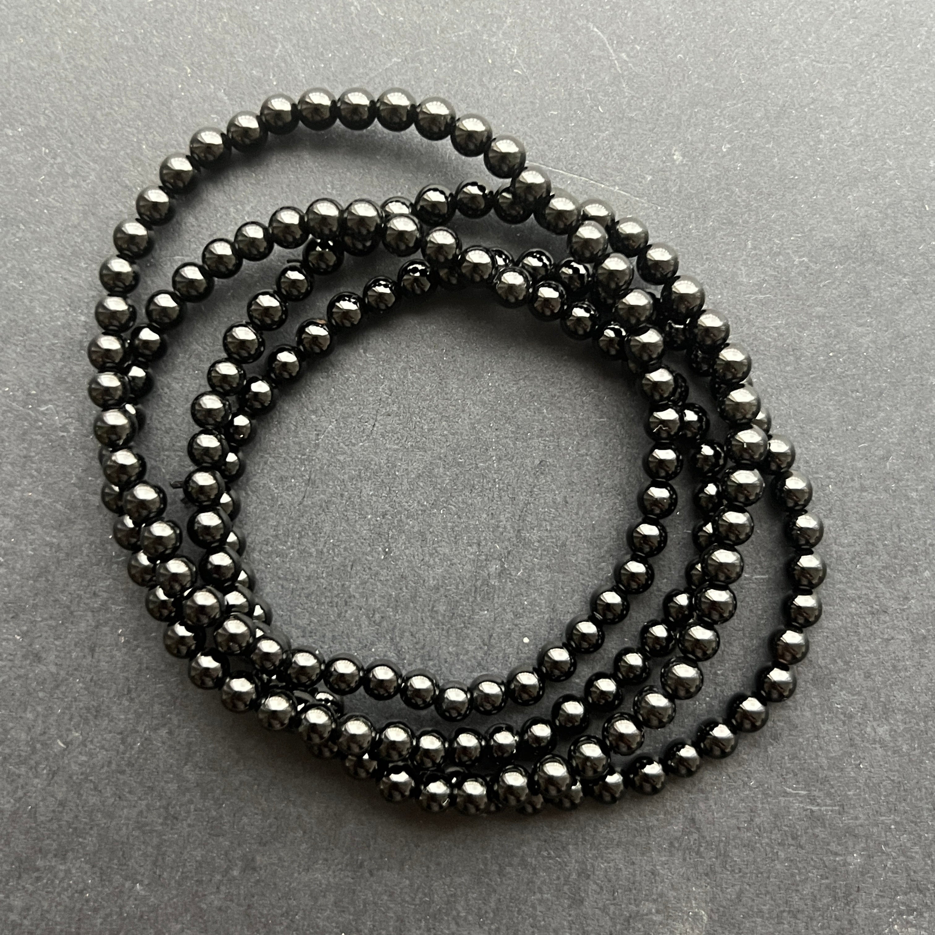 Bratara onix negru 4 mm