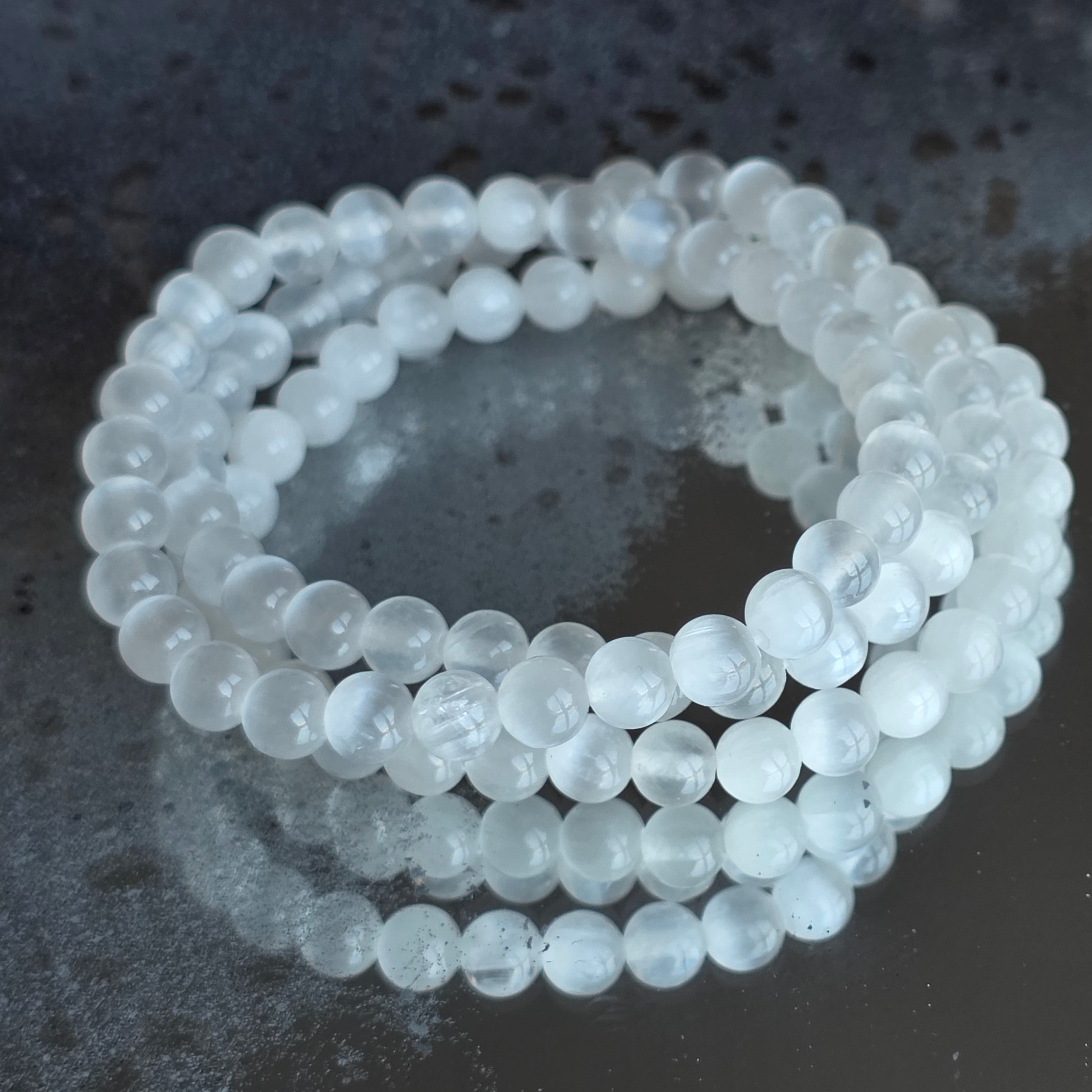 Bratara selenit 6 mm