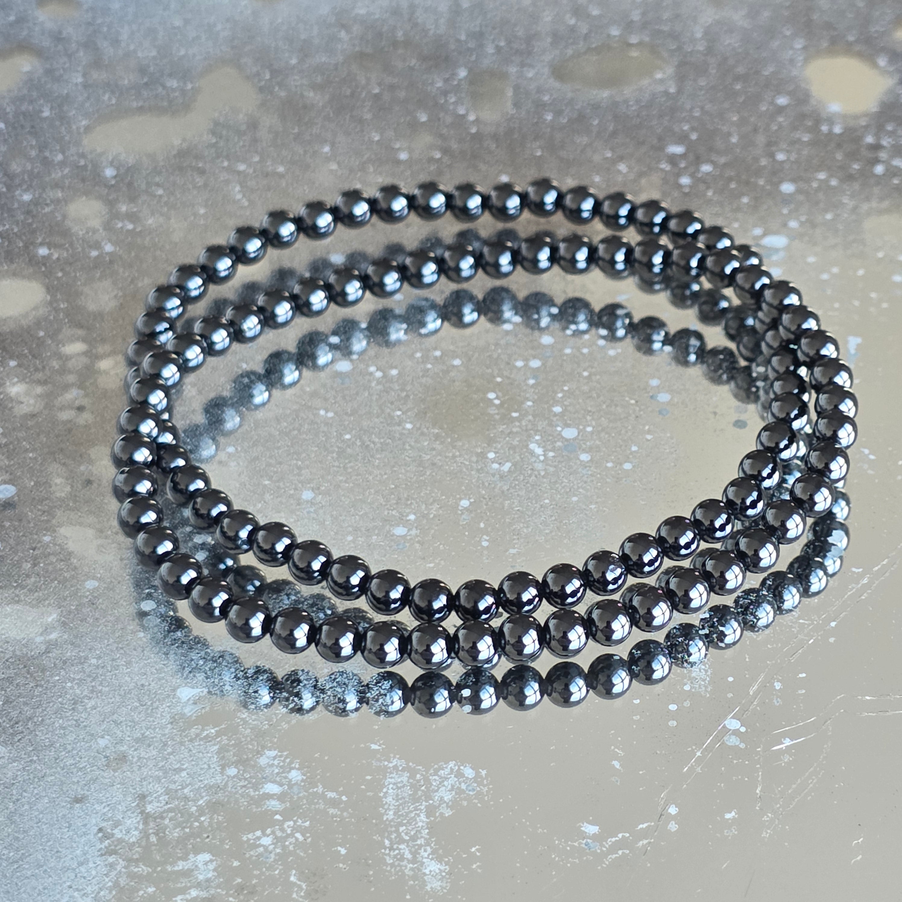 Bratara turmalina neagra sfere 4 mm