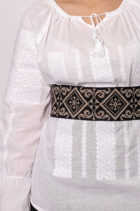 Brau traditional negru cu motiv geometric crem Georgiana