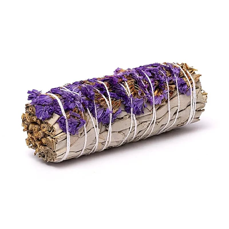Buchet de salvie albă cu flori sinuata mov
