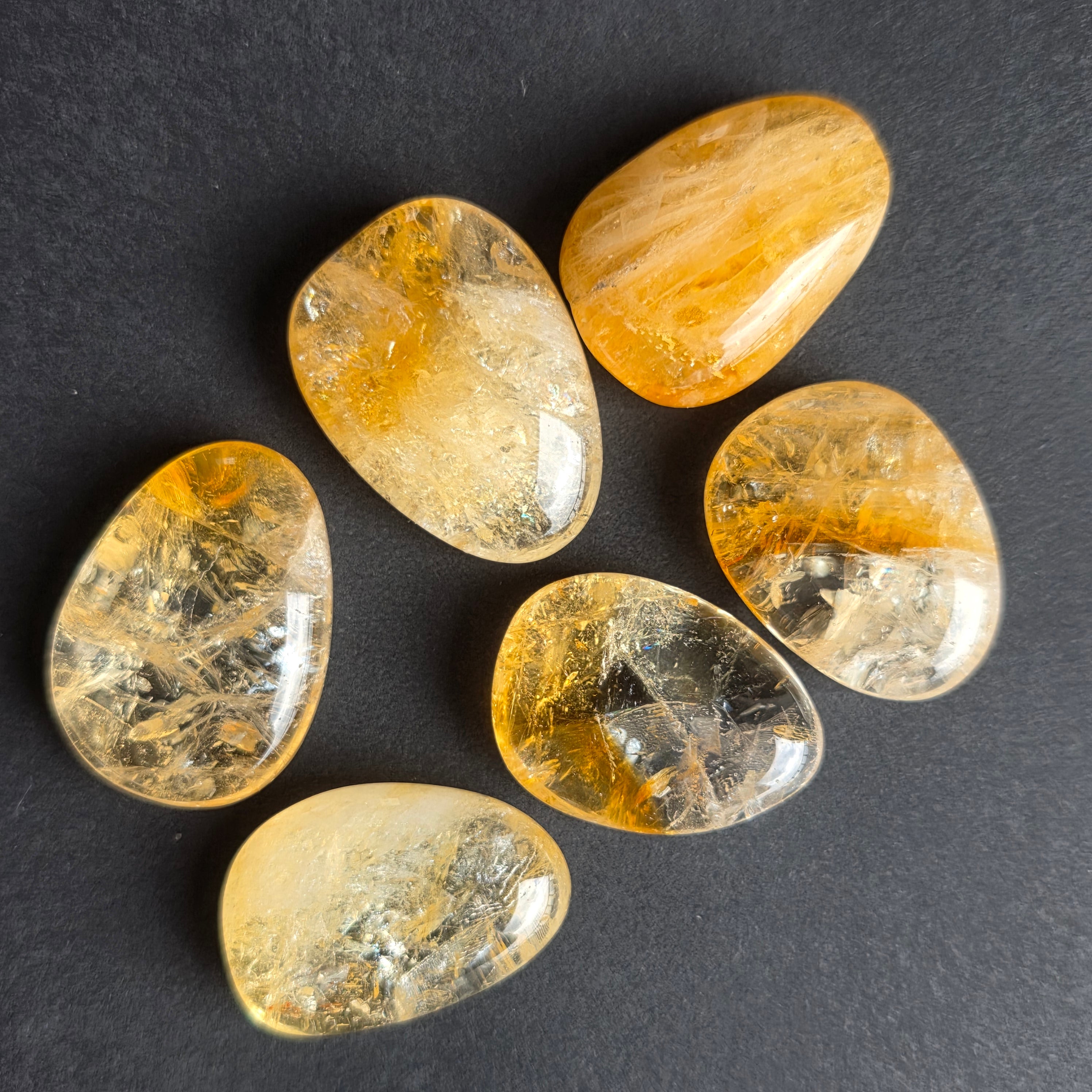 Cabochon citrin