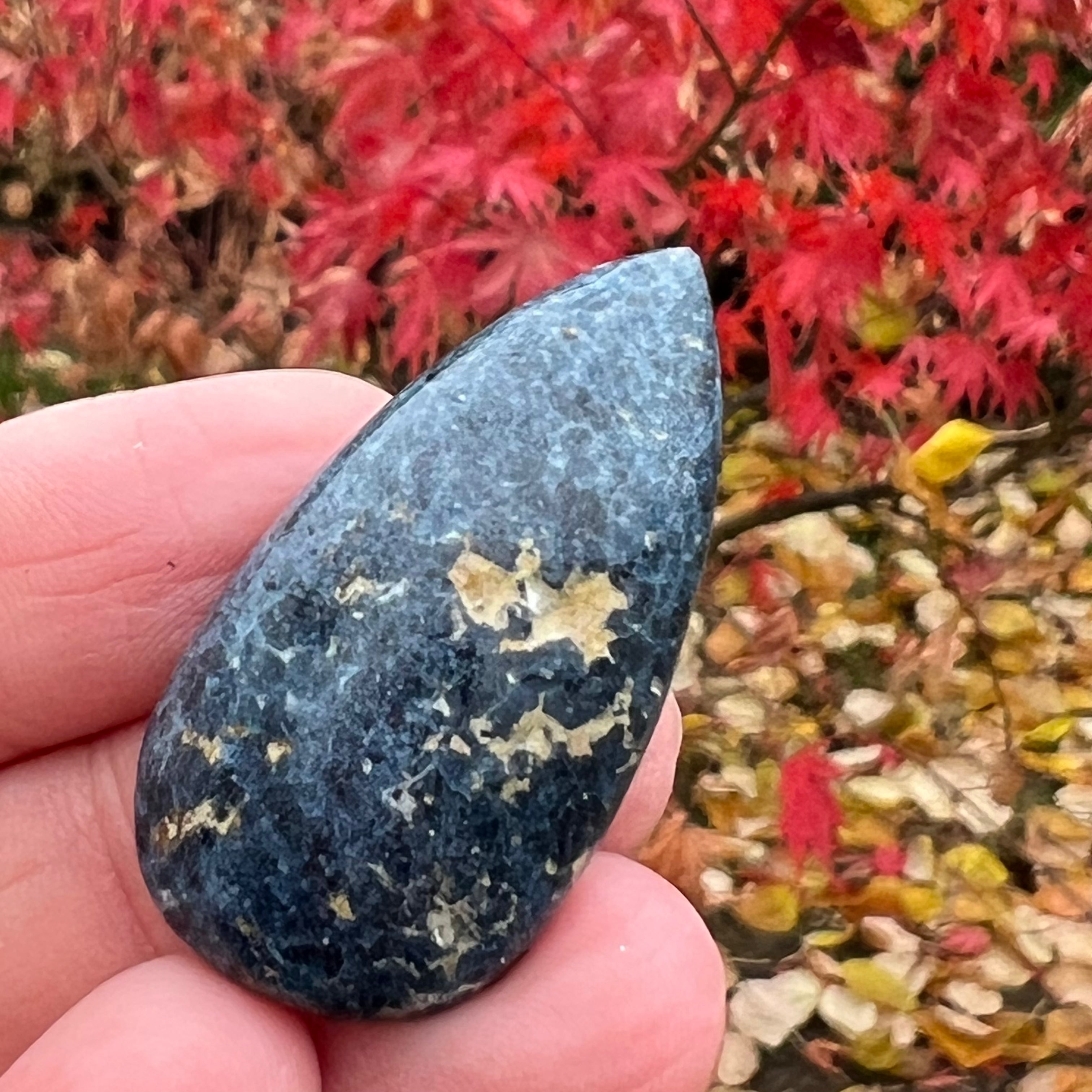 Cabochon dumortierit m2