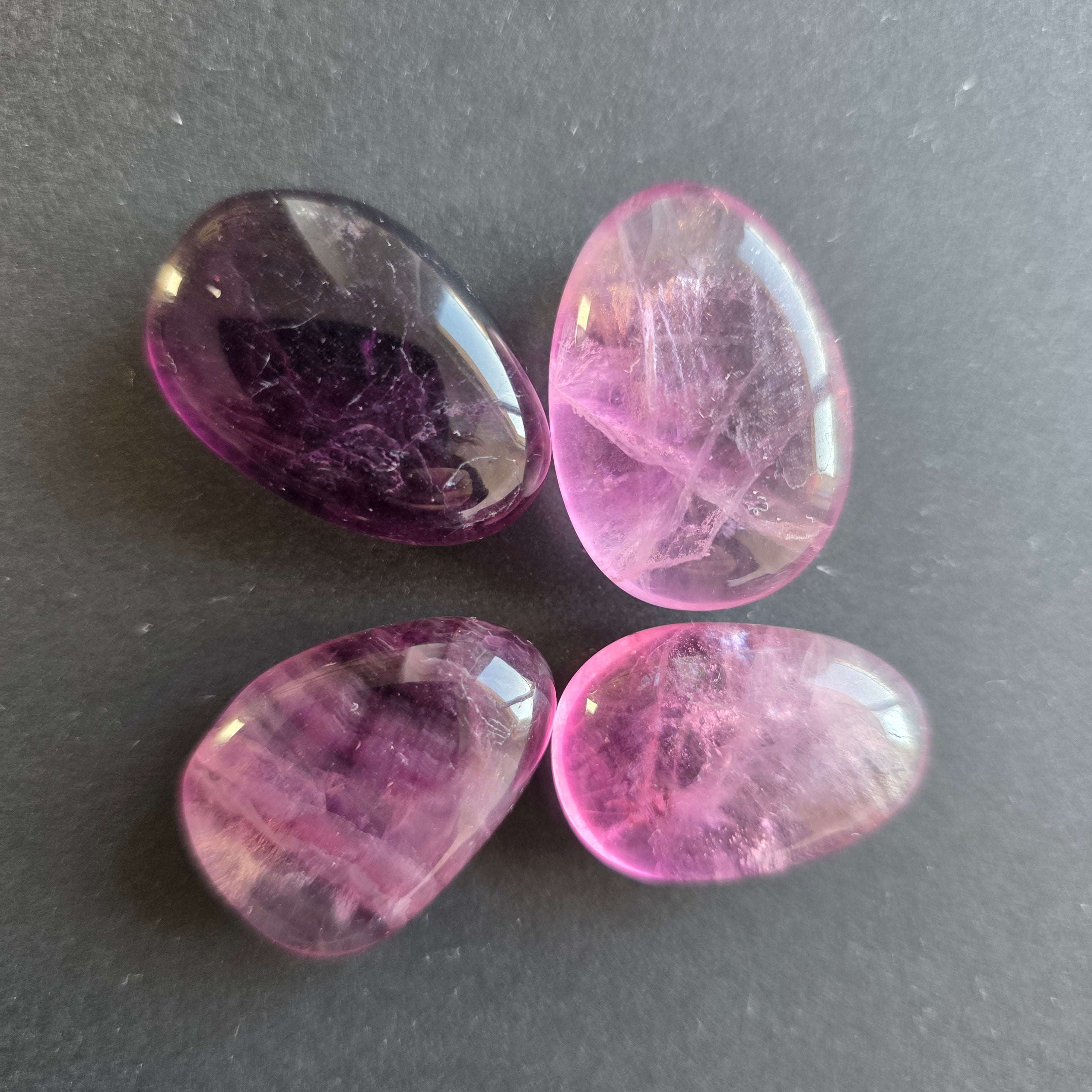 Cabochon fluorit mov rulat