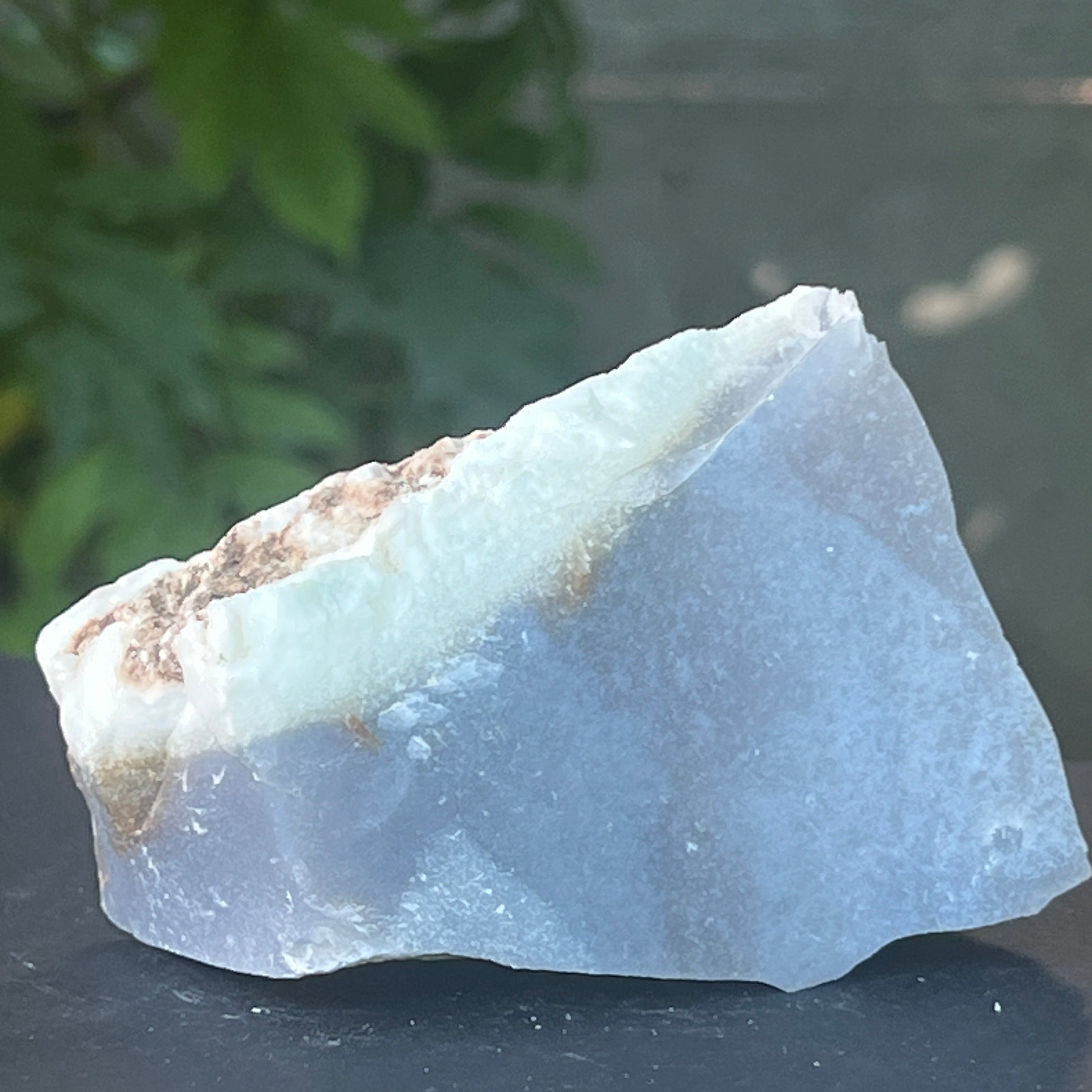 Calcedonie albastra (India) piatra bruta m6