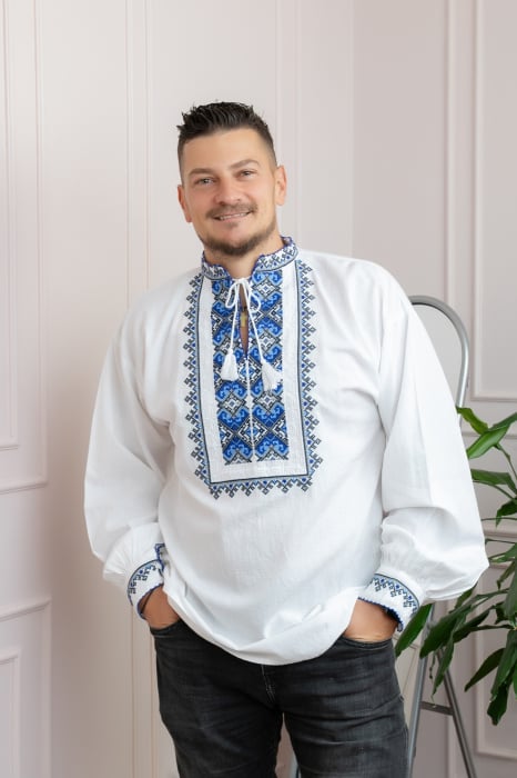 Camasa barbateasca traditionala alba cu motiv geometric albastru Alin