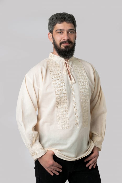 Camasa barbateasca traditionala crem cu motiv geometric auriu Iacob 02