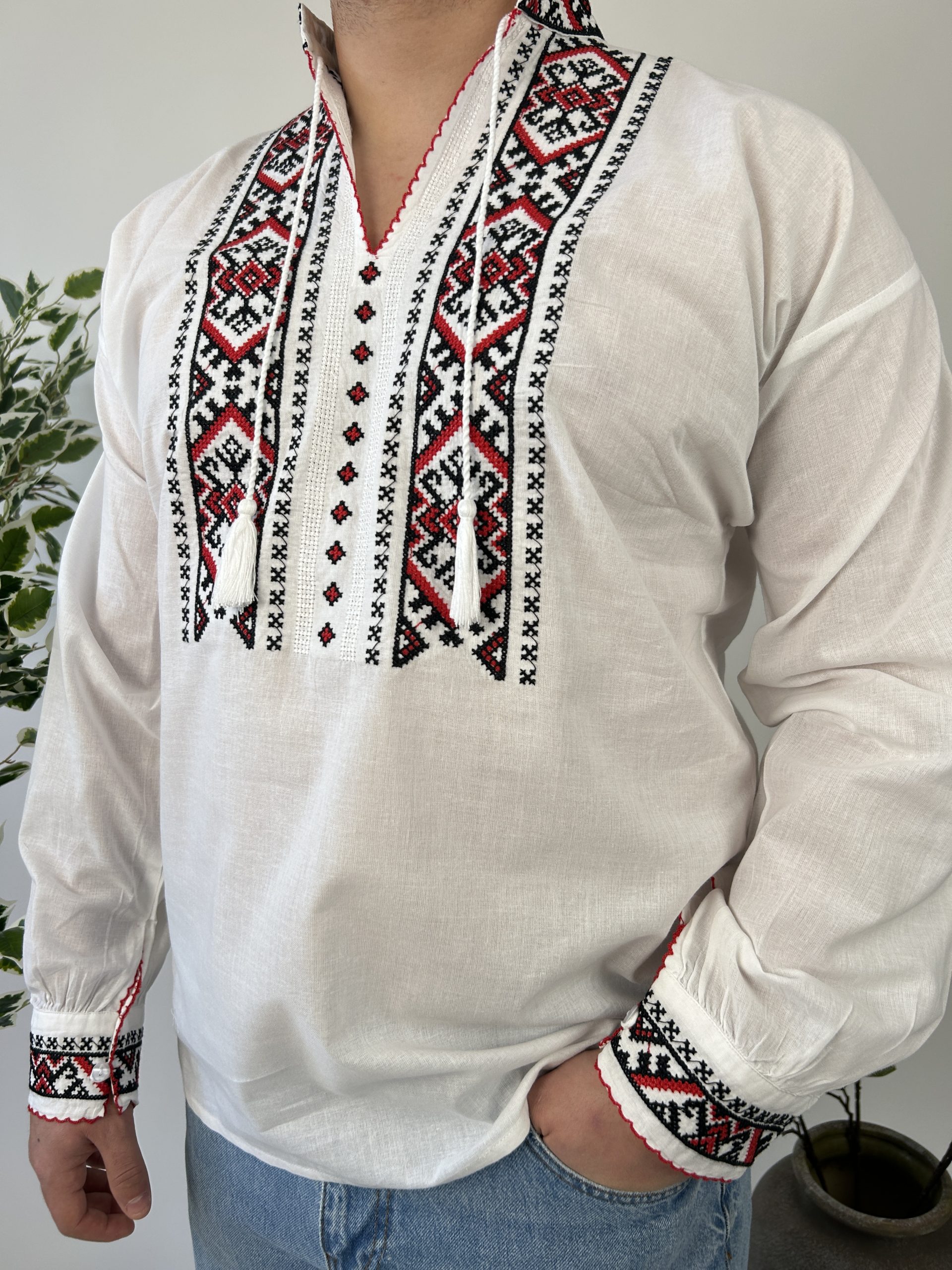 Cămașă tradițională bărbați TM1798 *fir roșu și negru* - S