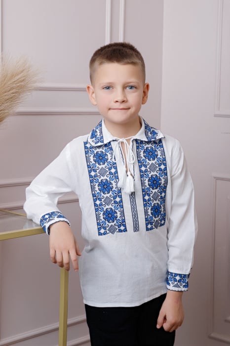 Camasa traditionala de baieti alba cu motiv floral albastru Silviu 03
