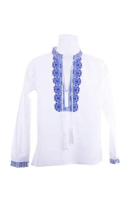 Camasa traditionala de baieti alba cu motiv geometric albastru Carol 01