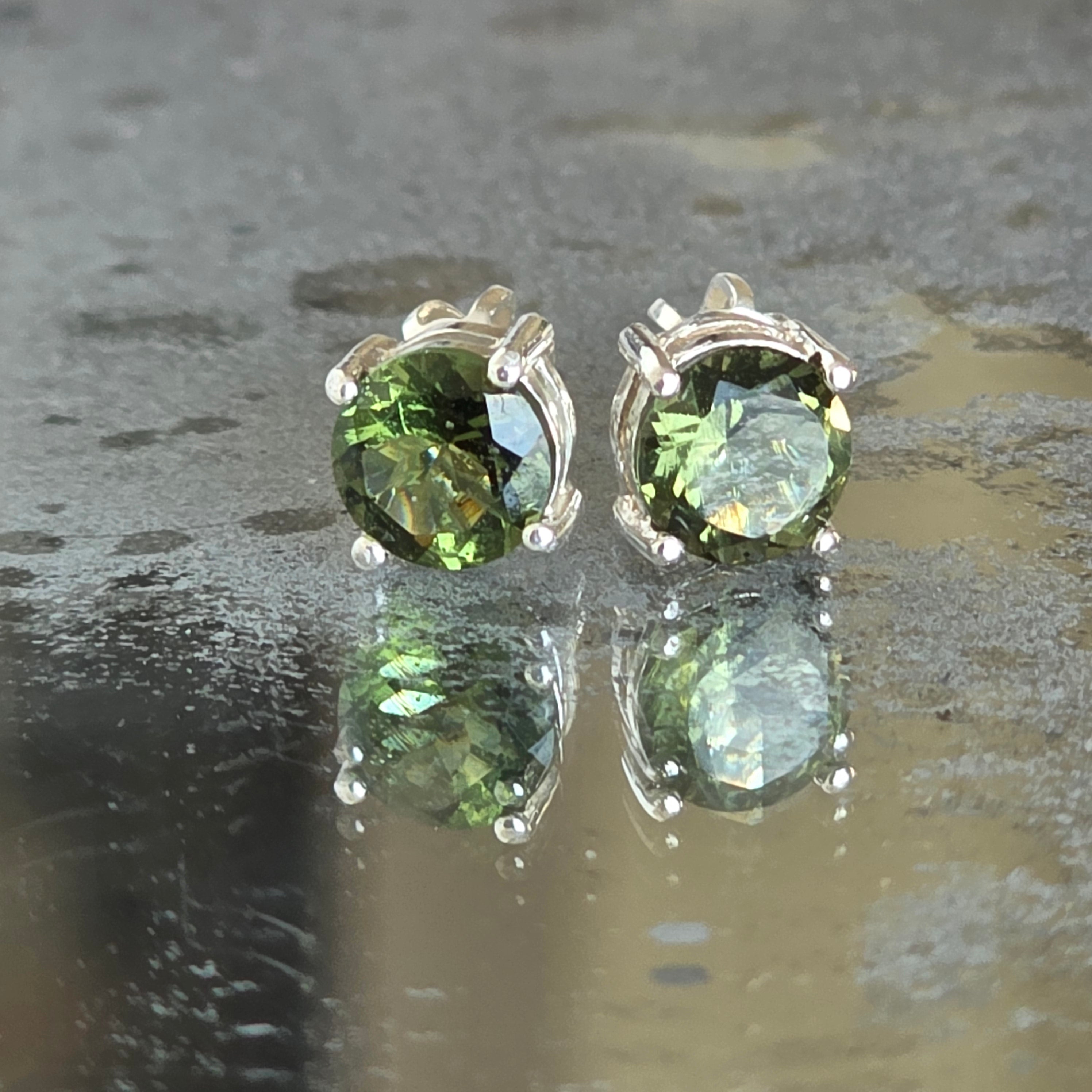 Cercei stud argint moldavit 6 mm Round