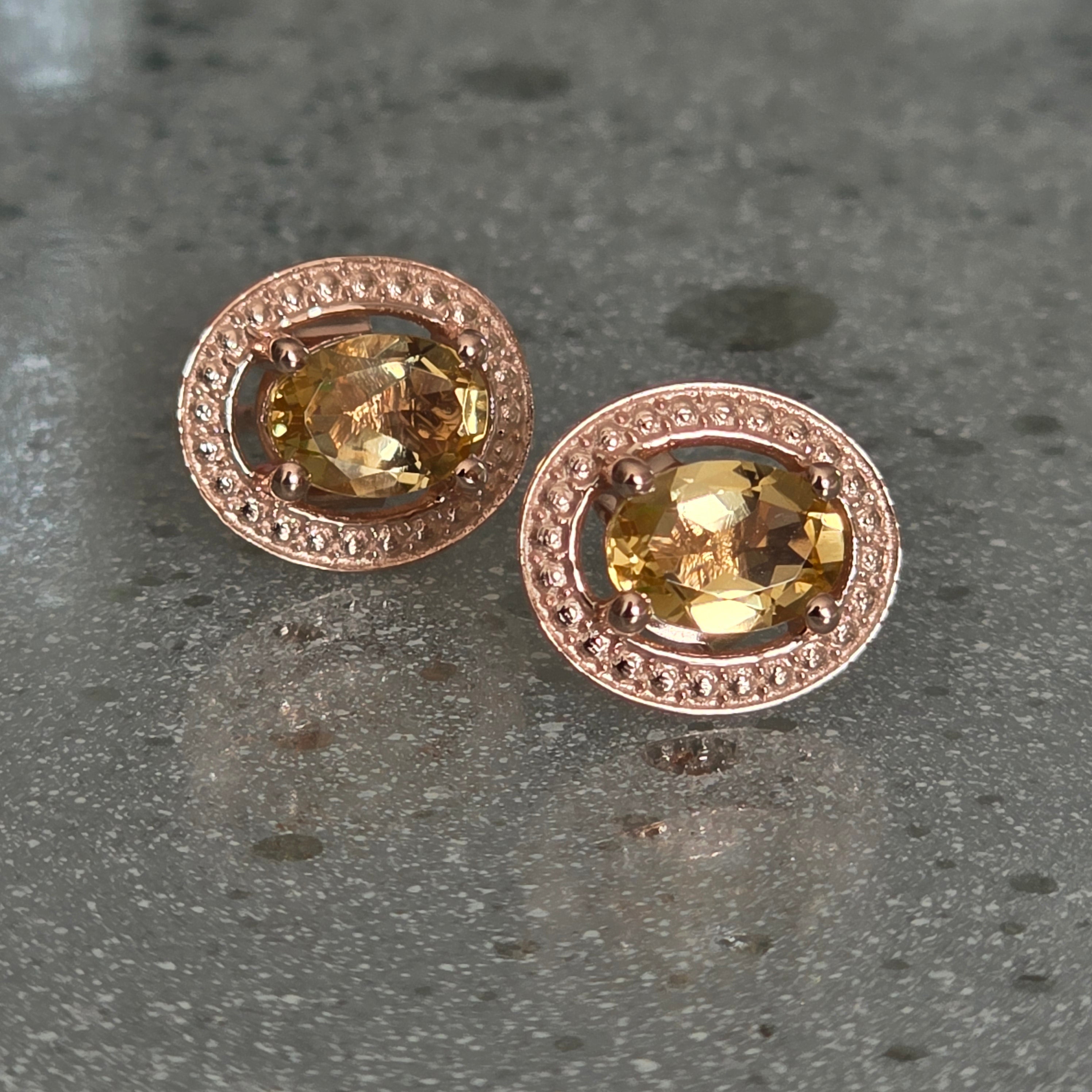 Cercei stud citrin model PINK