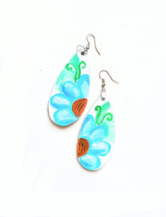 Cercei Teardrops handmade din piele naturala ,pictati manual,unicat
