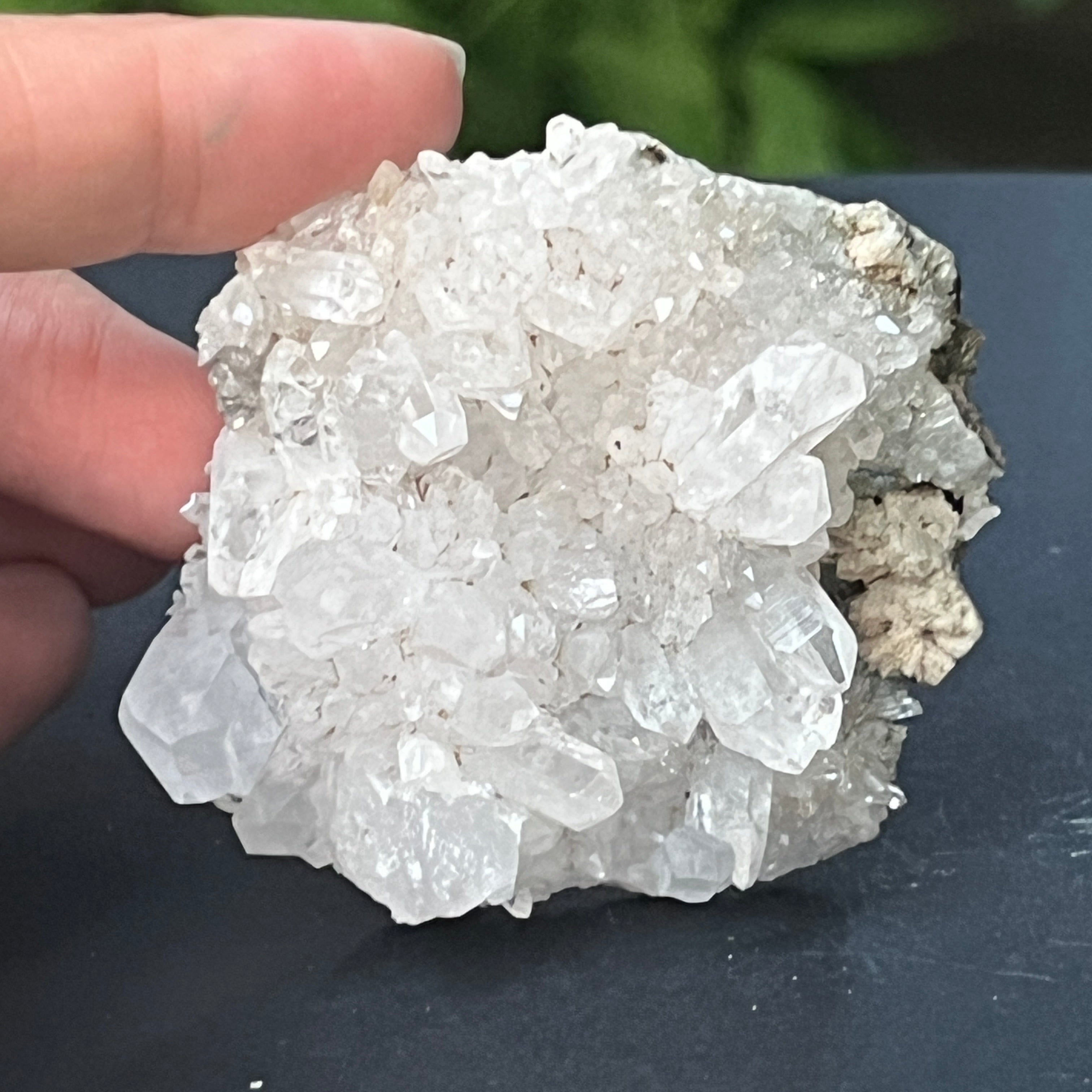 Cluster apofilit model 1