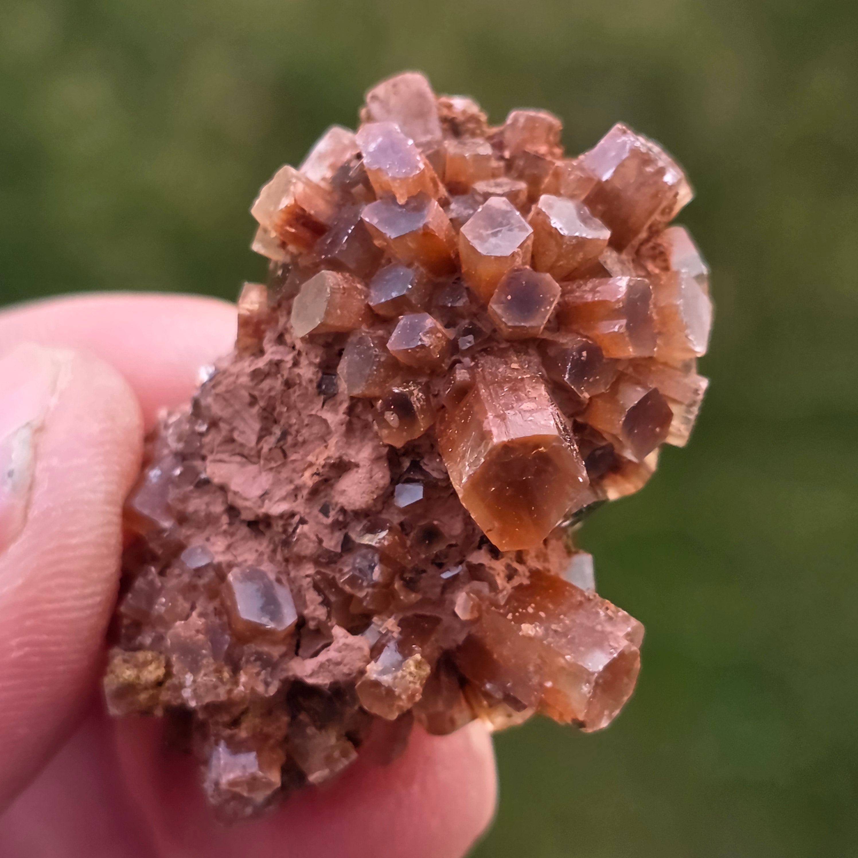 Cluster cristal aragonit din Maroc model 7