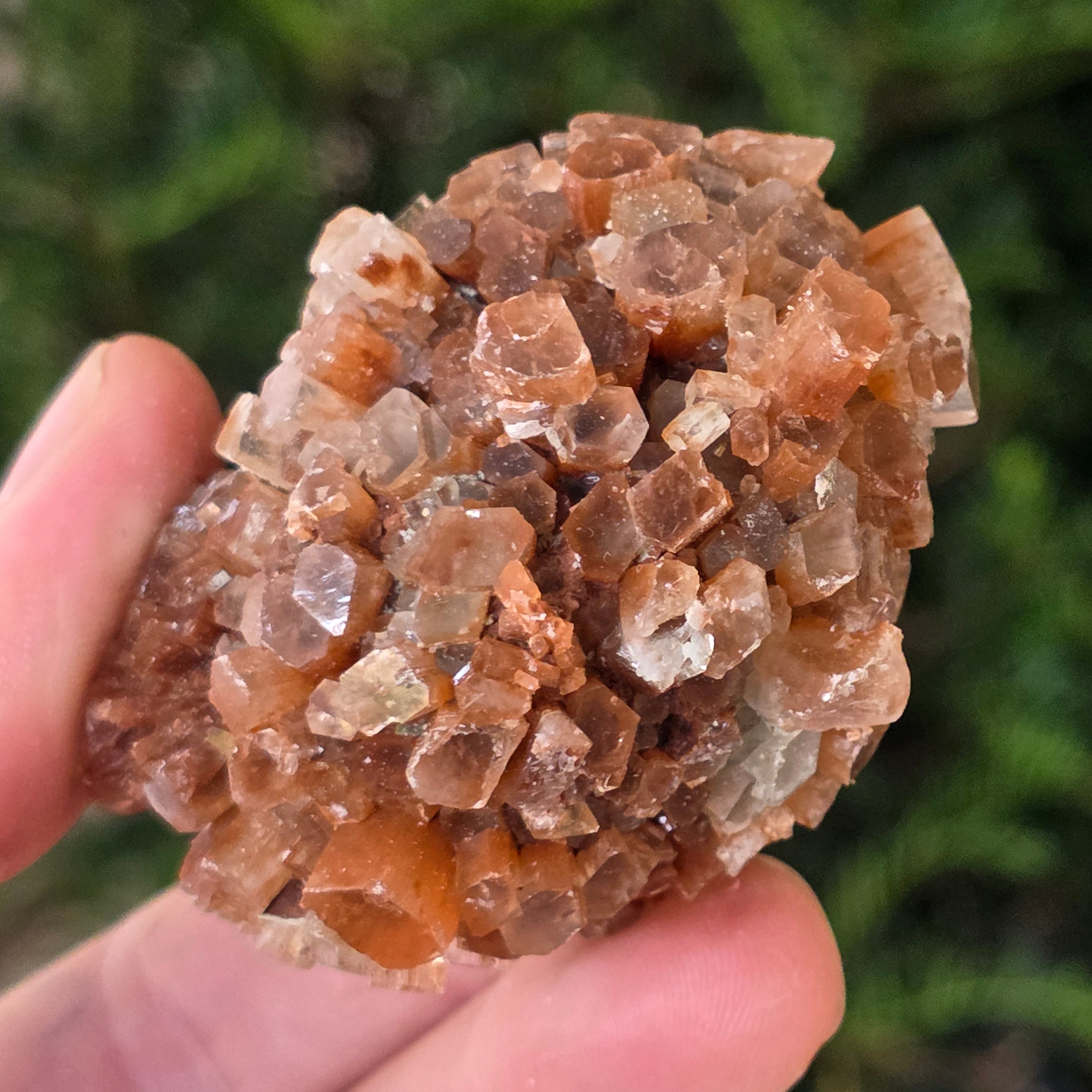 Cluster cristal aragonit din Maroc model L4