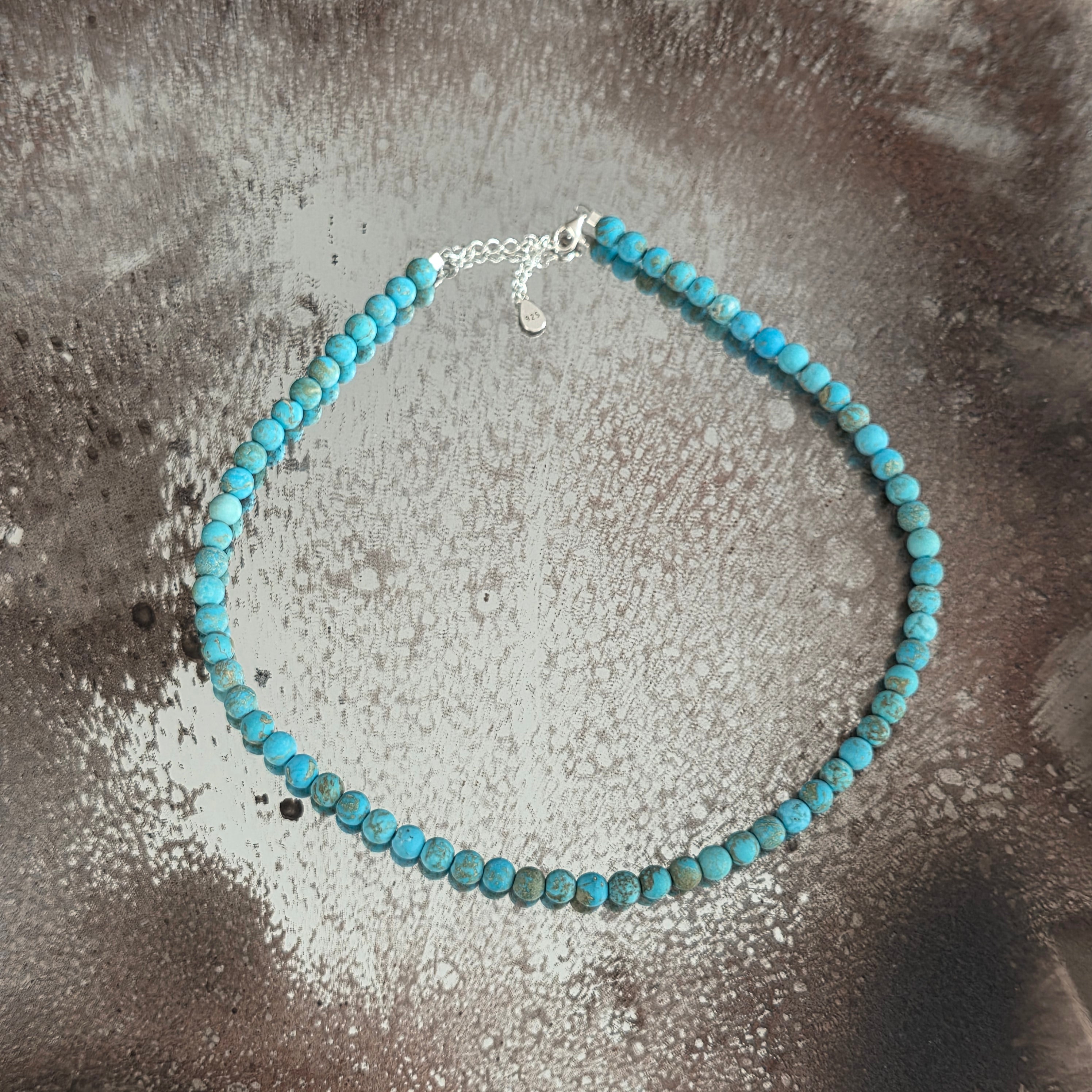 Colier howlit albastru mat Blue Silence #284