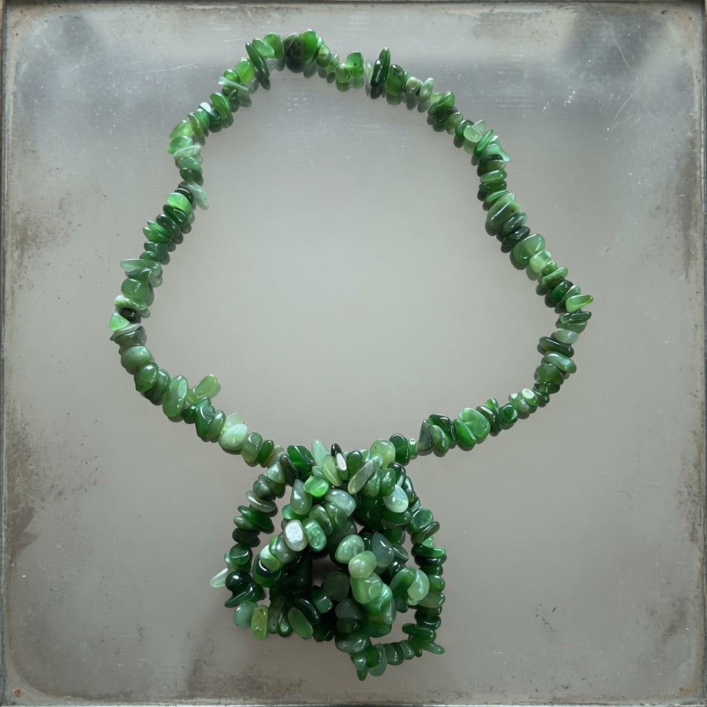 Colier lung chipsuri jad verde