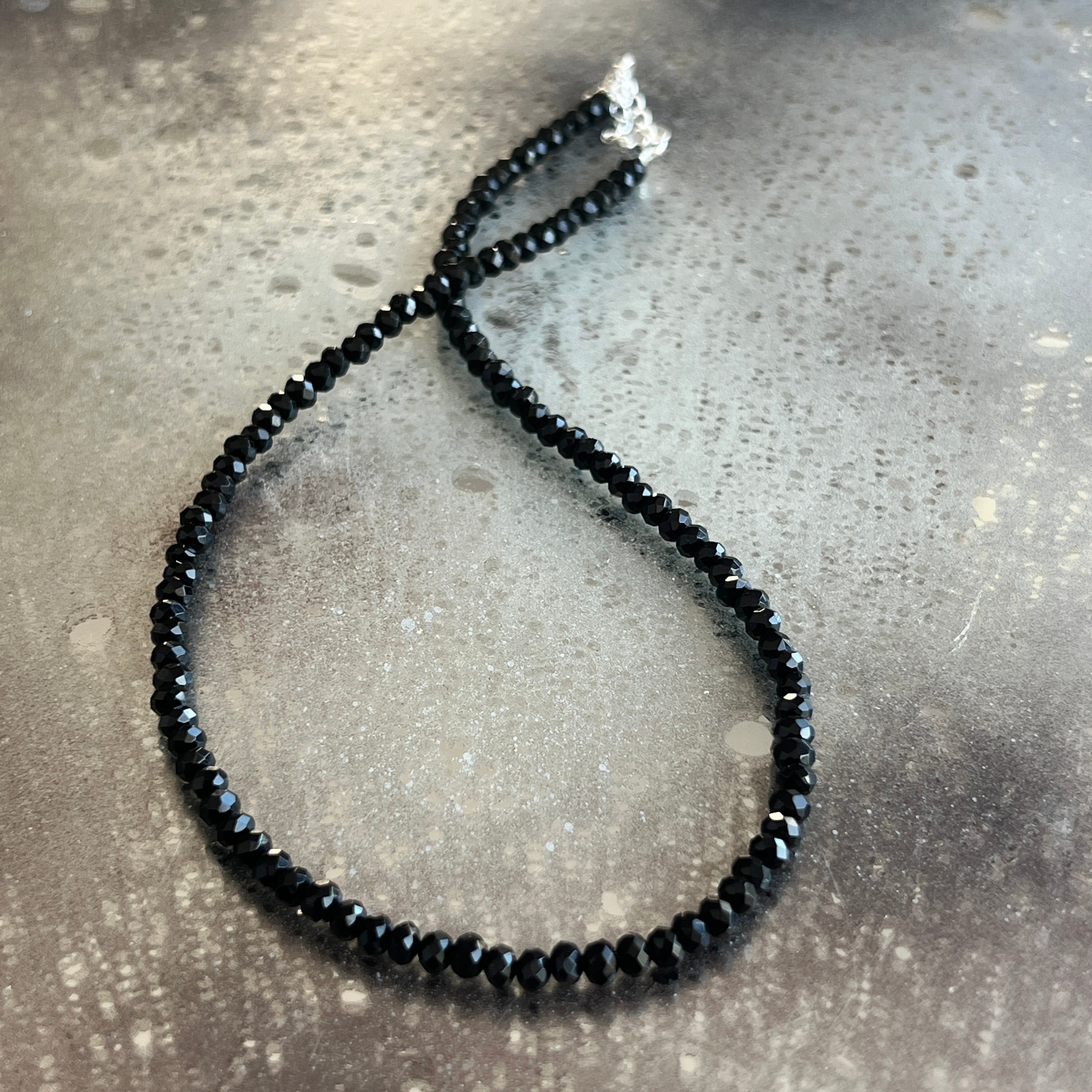 Colier onix negru Shield#404