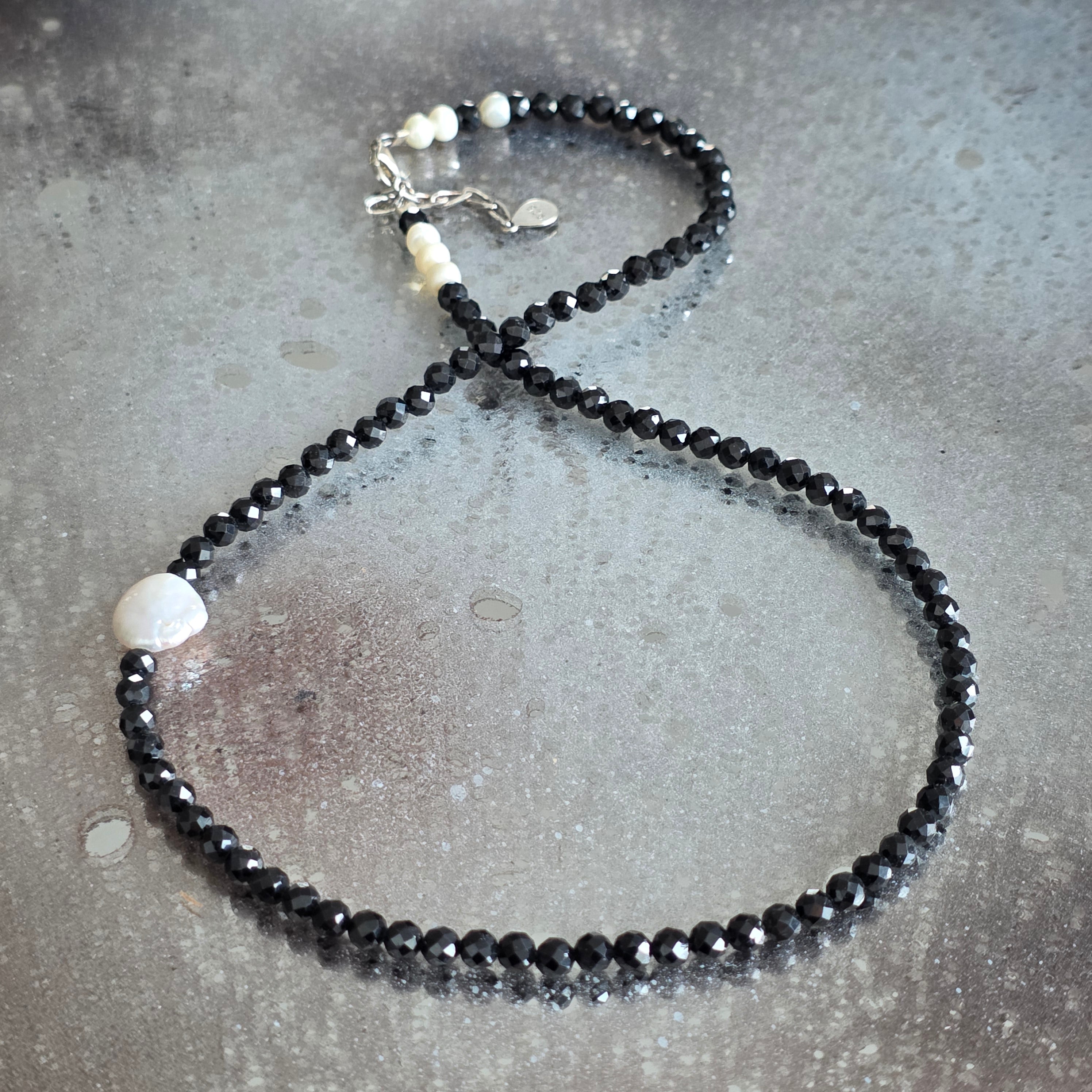 Colier spinel si perle Valora#10
