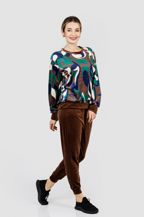 Compleu casual maro din catifea 02