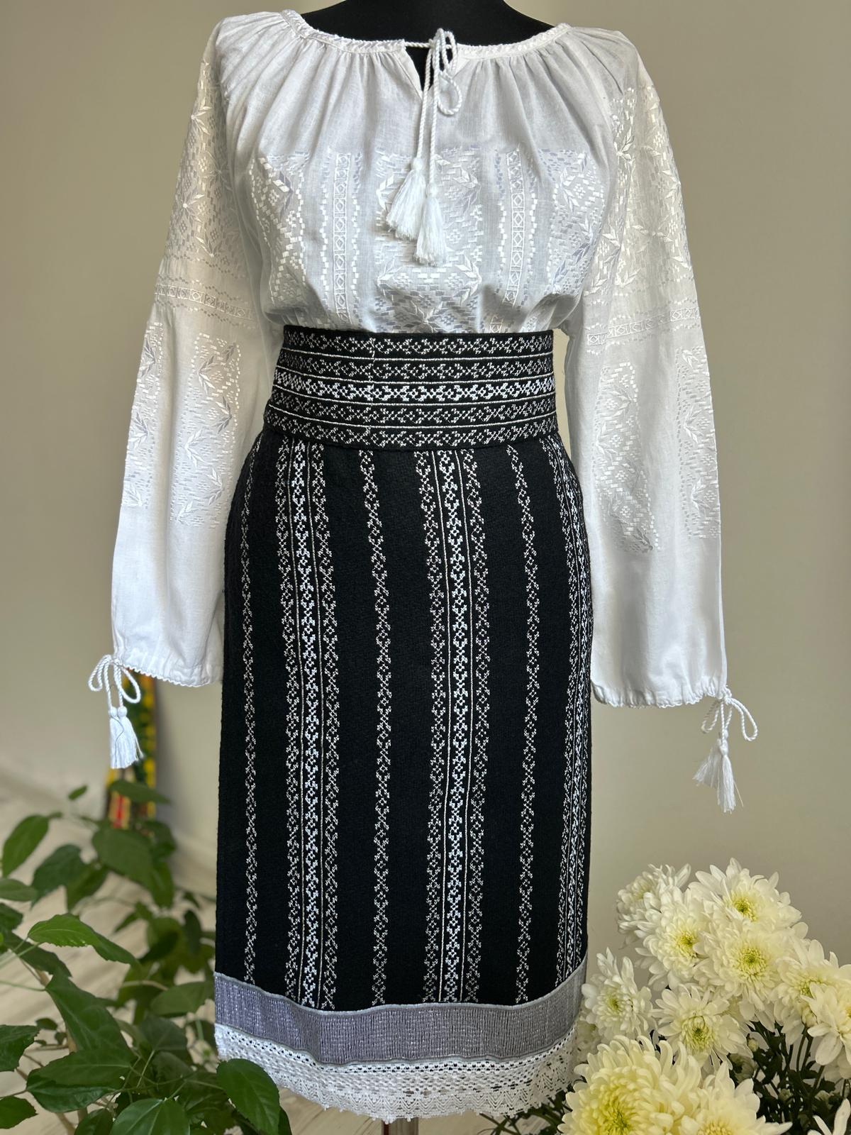 Costum tradițional TM1609 amurg - catrință, brâu și ie - - XXL