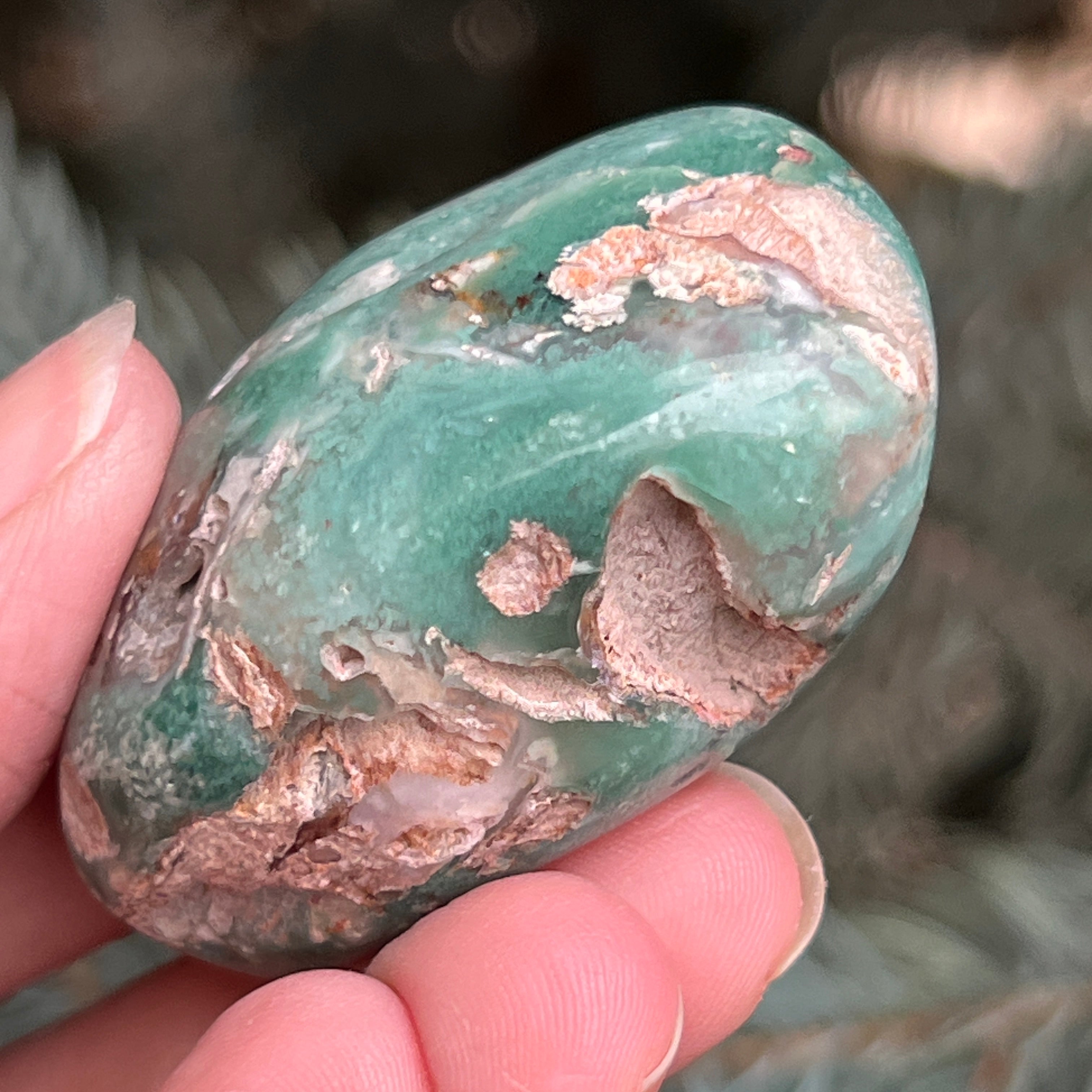 Crisopraz smarald palmstone model 12 din Zimbabwe